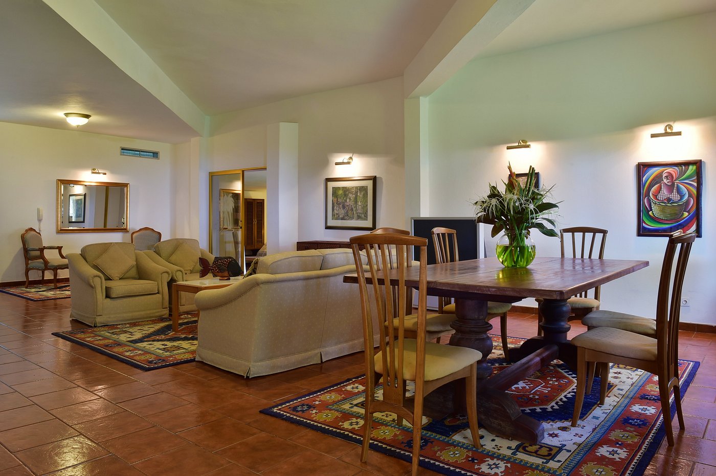 Pestana Miramar family room